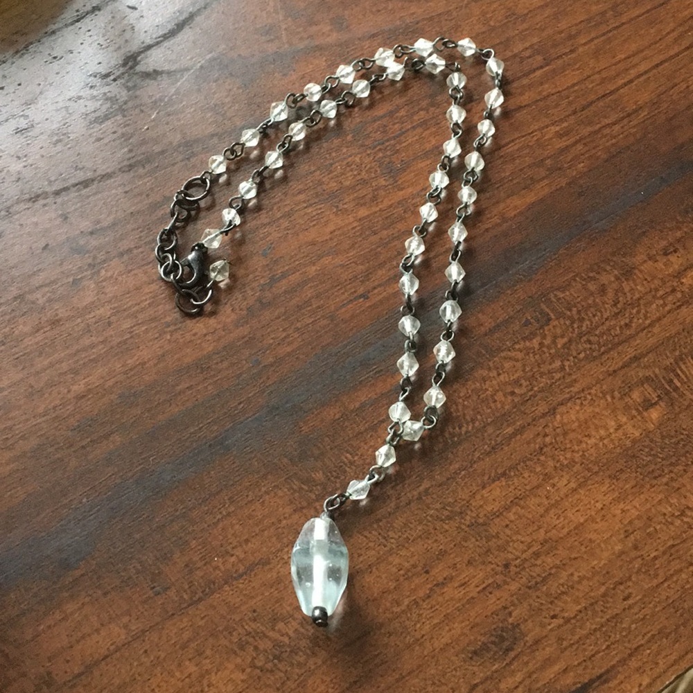 ⭐️Black and white necklace